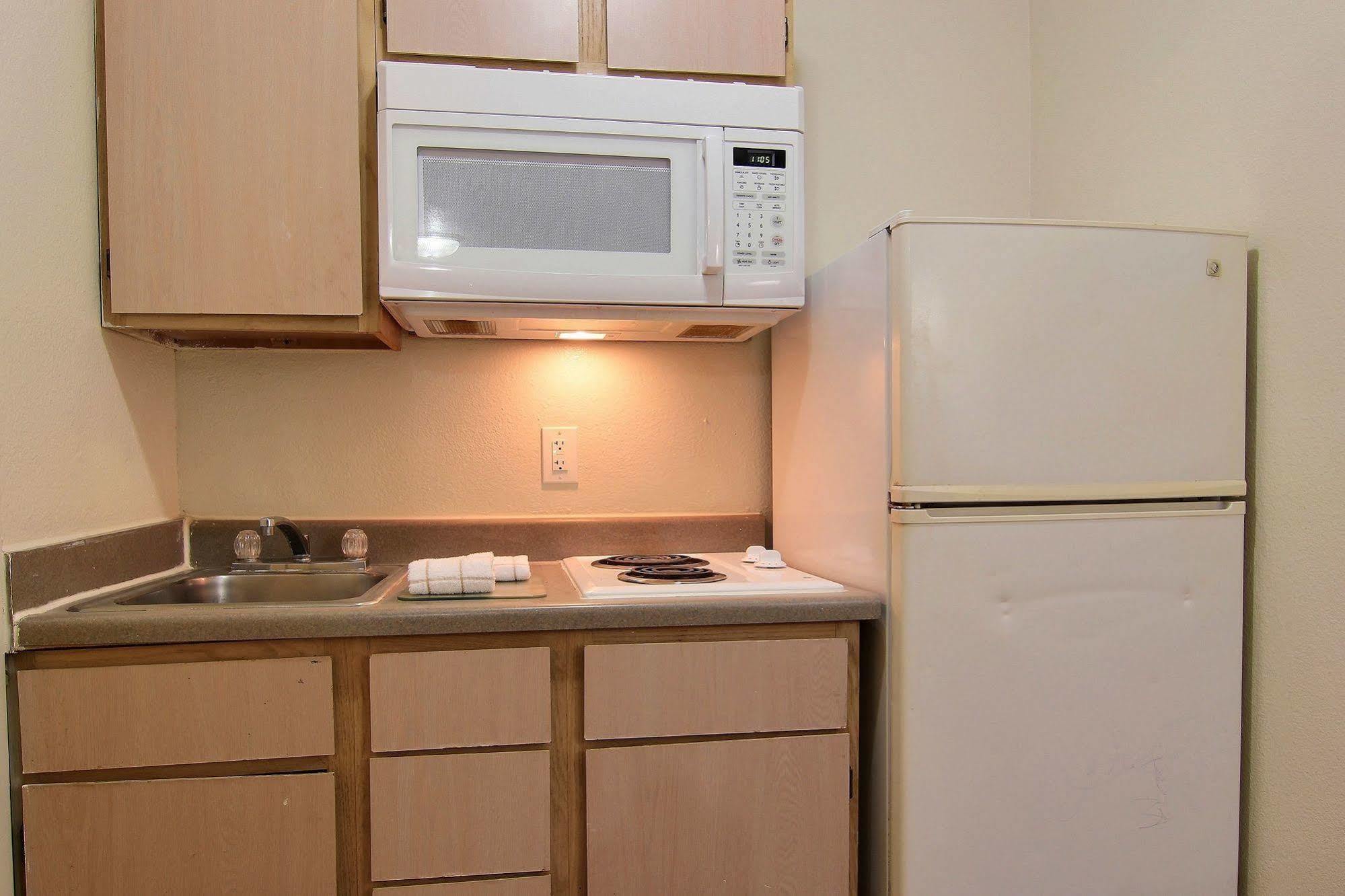 Intown Suites Extended Stay Select Corpus Christi Tx ภายนอก รูปภาพ
